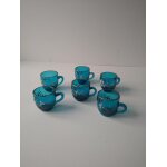 Tasses a liqueur art nouveau, verre bleu avec fleurs emailles. epoque, style legras. contenance 10cl. ...