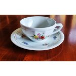 Tasse a th� ou d�jeuner ancien avec soucoupe motifs fleurs tbe