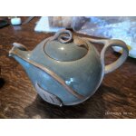 Th�i�re artisanale du jura et son sucrier