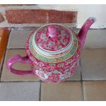 Théière chinoise mun shou - céramique emaillée a dominance de rose - 1 litre maximum , 18x18cm environ ... Théière chinoise mun shou - céramique emaillée a dominance de rose - 1 litre maximum , 18x18cm environ ...