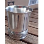 Timbale en m�tal argent� gulden