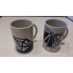 Tintin - ensemble de 2 mugs hachette collections et editions moulinsart. Tintin - ensemble de 2 mugs hachette collections et editions moulinsart.
