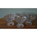 Verres a liqueur en verre