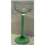 Verre a pied -  ; vin blanc d' alsace  ; - pied vert