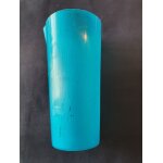 Verre en plastique bleu turquoise avec bec verseur Verre en plastique bleu turquoise avec bec verseur