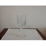 Verres a porto en cristal d'arques collection louvre