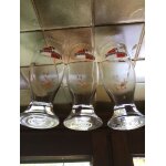 Verre vide de biere kronenbourg