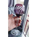 Verre a vin en cristal - couleur am�thyste pourpre. ajka cadessia. 21. 4 cm de haut, 7. 3 cm de diam�tre. ...