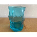 Vert, effet gobelet bleu