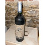 Vin bordeaux - medoc - cru bourgeois 2001 - chateau maison blanche - sortie cave Vin bordeaux - medoc - cru bourgeois 2001 - chateau maison blanche - sortie cave