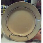 Vintage - assiette a dessert -   st amand   - en porcelaine