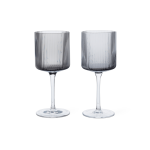 2 verres � vin blanc en verre gris fum� 7, 2x16, 8cm ripple - ferm living