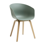 Chaise avec accoudoirs en plastique recycl� vert d'automne et pieds en ch�ne aac 22 2. 0 - hay