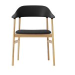 Chaise avec accoudoirs en tissu noir remix 173 et ch�ne herit - normann copenhagen
