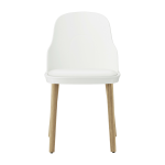 Chaise � l'assise en tissu canvas blanc et au pi�tement en ch�ne allez blanc - normann copenhagen