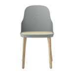 Chaise grise � l'assise en cannage moul� et au pietement en ch�ne allez grey - normann copenhagen