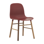 Chaise en noyer naturel et pp rouge form - normann copenhagen