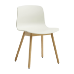Chaise en plastique recycl� cr�me et pieds en ch�ne aac 12 2. 0 - hay