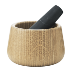 Mortier et pilon en ch�ne et marbre noir craft noir - normann copenhagen