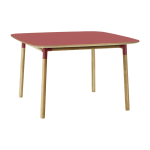Table � manger carr�e en ch�ne et lino rouge 120 x 120 cm form - normann copenhagen