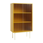 Vaisselier en bois jaune et portes vitr�es colour cabinet - hay