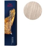 Koleston perfect me + 60 ml wella 10 / 16 blond très clair cendré violine Koleston perfect me + 60 ml wella 10 / 16 blond très clair cendré violine