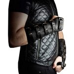 Attelle de poignet en cuir pour hommes, gants steampunk pour la chasse, costume de main réglable (noir ... Attelle de poignet en cuir pour hommes, gants steampunk pour la chasse, costume de main réglable (noir ...