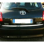 Baguette de coffre chrome toyota auris