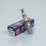 Bougie d'allumage ngk pour moto suzuki 125 rg gamma 1992 a 1996 neuf