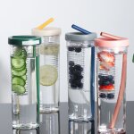 Bouteille d'eau en plastique de 700ml avec pailles, grande capacit, tasse a th portable, tasse a fruits, ...