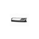 Grille de prise d'air inf�rieure droite avec emplacement d'anti - brouillard et moulure chrom�e pour ...