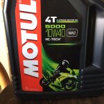 Huile moteur pour moto motul 5100 4t 10w50 - 4 litres