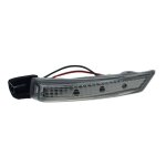 Left side clignotant de r�troviseur lat�ral, marqueur de lampe, r�p�teur, se place a droite, dodge fusible, ...