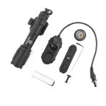 M600c noir lampe de poche tactique, 600 lumens, lumière tactique légère avec coussin de pression et bouton ... M600c noir lampe de poche tactique, 600 lumens, lumière tactique légère avec coussin de pression et bouton ...