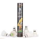 Outils de sport de balle de haute qualité, tête en mousse durable, raquette de badminton bergame souple, ... Outils de sport de balle de haute qualité, tête en mousse durable, raquette de badminton bergame souple, ...