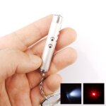 Pointeur laser rouge 2 - en - 1 5mw + led blanche lampe de poche keychain - couleur alatoire