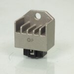 R�gulateur redresseur de tension sgr pour scooter mbk 50 ovetto 2002 a 2004 neuf