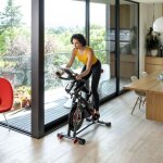 Schwinn ic8 vélo d'intérieur avec résistance magnétique anthracite Schwinn ic8 vélo d'intérieur avec résistance magnétique anthracite