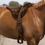 Tapis en forme de selle pour cheval de monte a cru confort norton