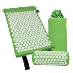 Tapis et oreiller d'acupression — soulage dos et nuque, détend les muscles, réduit les insomnies — ... Tapis et oreiller d'acupression — soulage dos et nuque, détend les muscles, réduit les insomnies — ...