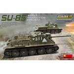 135 su - 85 mod1944 tank model kit