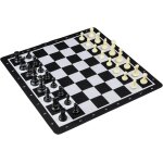 2502 - jeu d'échecs a roulettes - champ de 55 mm - avec figurines en plastique et sac de transport 2502 - jeu d'échecs a roulettes - champ de 55 mm - avec figurines en plastique et sac de transport