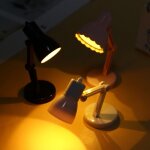 Accessoires pour maison de poup�e, echelle 1 / 12, applique murale led miniature, lampe de table, fonctionne ...