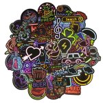 Autocollants en lumi�re n�on, 50 pi�ces / lot, ic�ne d'anime animal mignon, cadeaux pour enfants, ordinateur ...