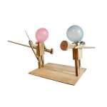 Ballon bamboo man battle handmade woodbots cl�ture en bois jeu de bataille de robots en bois - comme ...