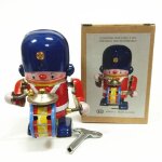 Bande militaire en laiton et etain pour enfant, jouet m�canique, jouet robot, horloge r�tro, m�tal, marche, ...