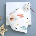 Bavoirs triangle en coton pour b�b�, design de dessin anim�, accessoire pour nouveau - n�, bandana, dribble, ...
