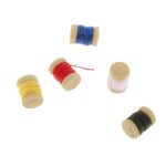 Bobines de fil de r�sine miniatures pour maison de poup�e, outil de couture, echelle 1 / 12, 5 pi�ces ...