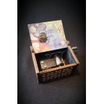 Bo�te a musique en bois le ch�teau ambulant - merry go round of life - personnalisable