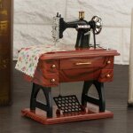 Boîte a musique décorative vintage, mini machine a coudre, décor de table, cadeau d'anniversaire mécanique ... Boîte a musique décorative vintage, mini machine a coudre, décor de table, cadeau d'anniversaire mécanique ...